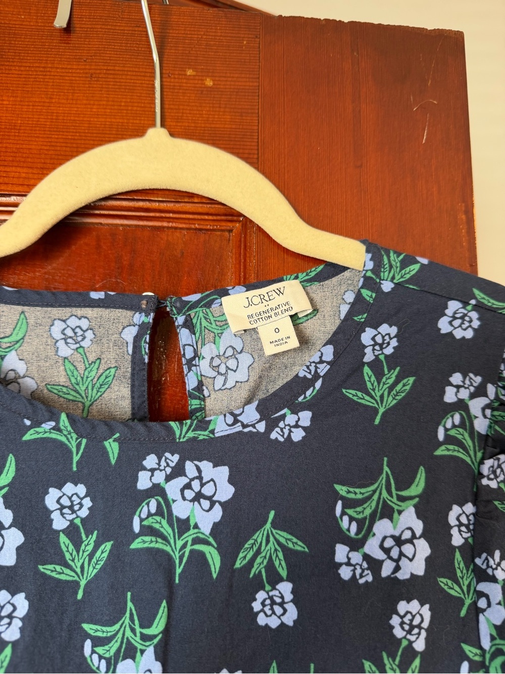 J.Crew Navy Floral Puff Sleeve Tiered Midi Dress Size 0 - Picture 2 of 8